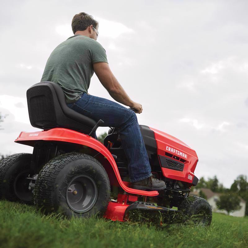 Craftsman CMXGRAM1130036 42 in. 500 cc Gear Gas Riding Mower
