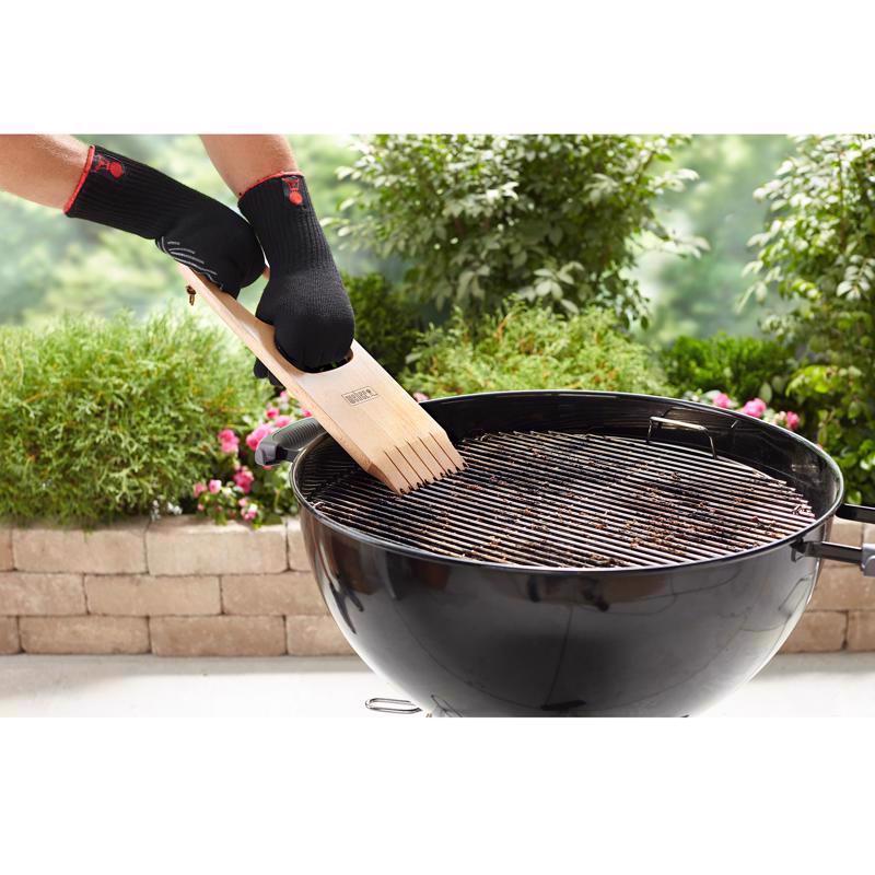 Weber Grill Scraper 7.5 in. H X 17.25 in. L X 5.5 in. W
