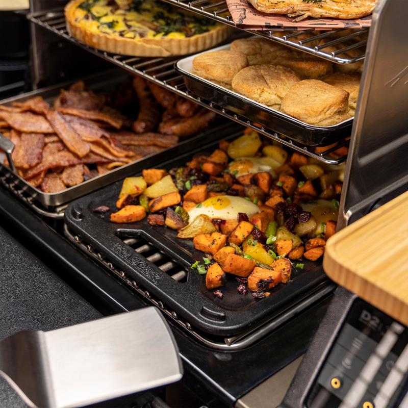 Traeger Cast Iron Griddle 18.2 in. L X 11 in. W