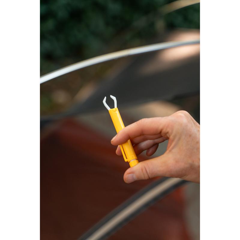 Coghlan's Yellow Tick Remover