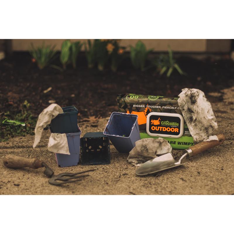Crocodile Cloth Outdoor White Cloth 10 in. W X 15 in. L 80 wipes