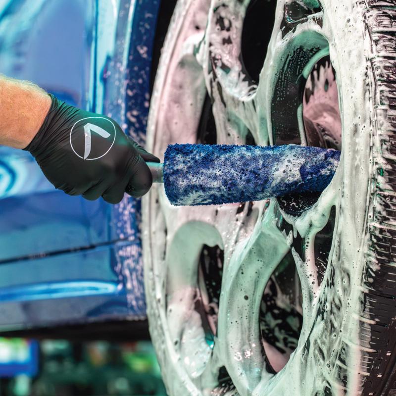 Viking Soft Auto Wheel Detail Brush