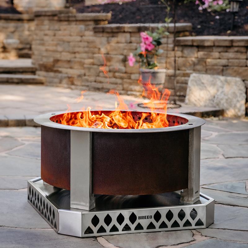 Breeo X Series 30 in. W Corten Steel Outdoor Round Wood Fire Pit