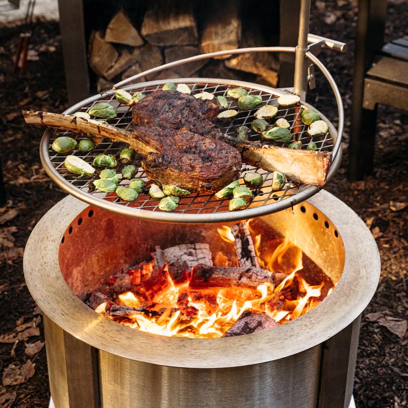 Breeo Outpost 24 Silver Camp Grill 28.5 in. H X 27 in. W X 22 in. L