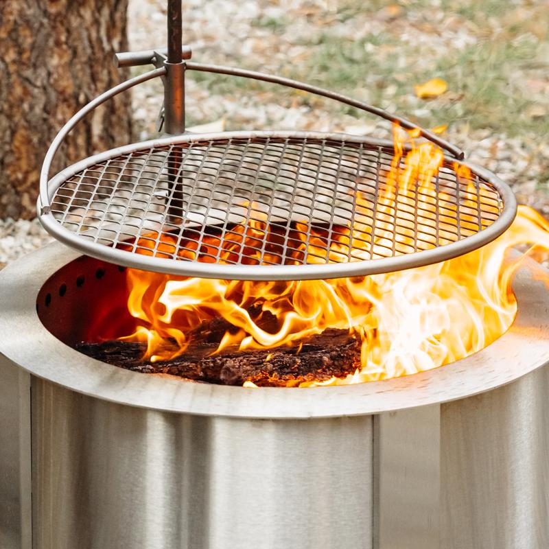 Breeo Outpost 24 Silver Camp Grill 28.5 in. H X 27 in. W X 22 in. L