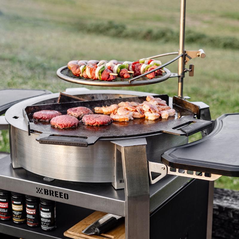Breeo Outpost 19 Silver Camp Grill 28.5 in. H X 22 in. W X 17 in. L