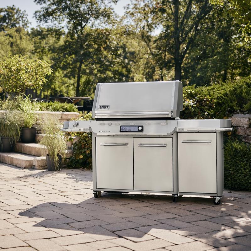 Weber Summit FS38X S 5 Burner Liquid Propane WiFi Grill Stainless Steel