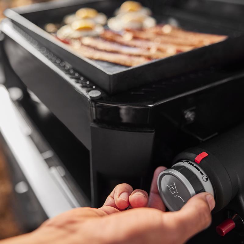 Weber Traveler  17" Portable 1 Burner Liquid Propane Outdoor Griddle Black