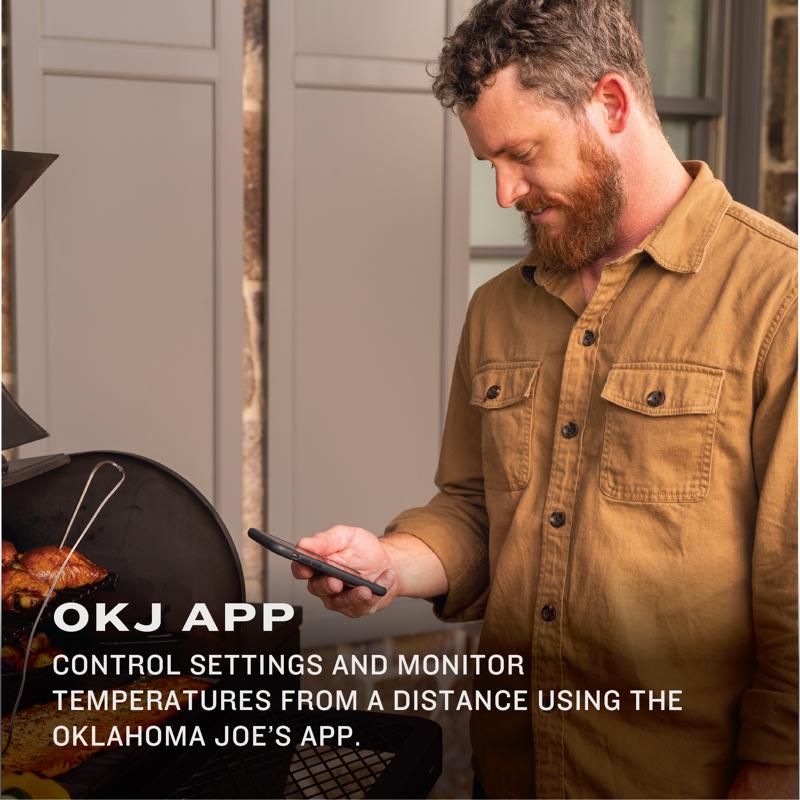 Oklahoma Joe's Charcoal/Wood Traditional Smoker Black
