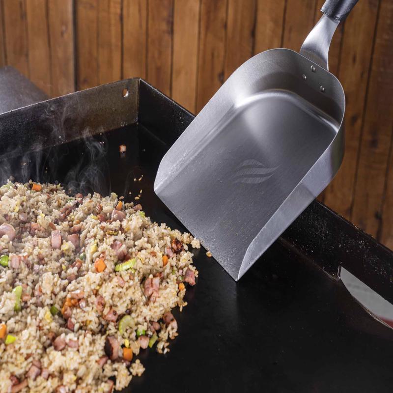 Blackstone Aluminum Black/Silver Griddle Scoop