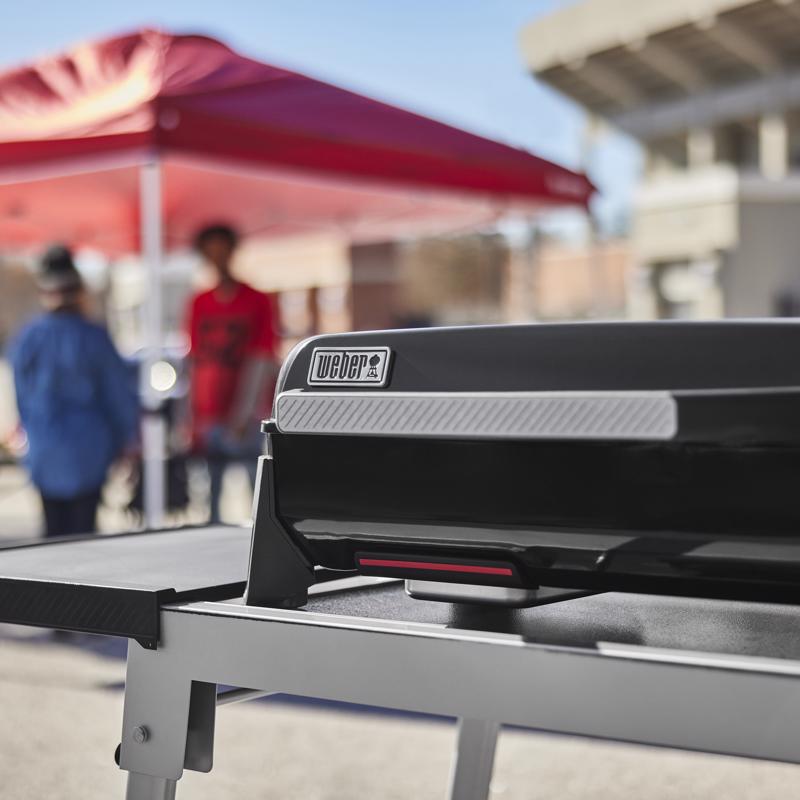 Weber Slate 22" Rust-Resistant Table Top 2 Burner Liquid Propane Outdoor Griddle Black