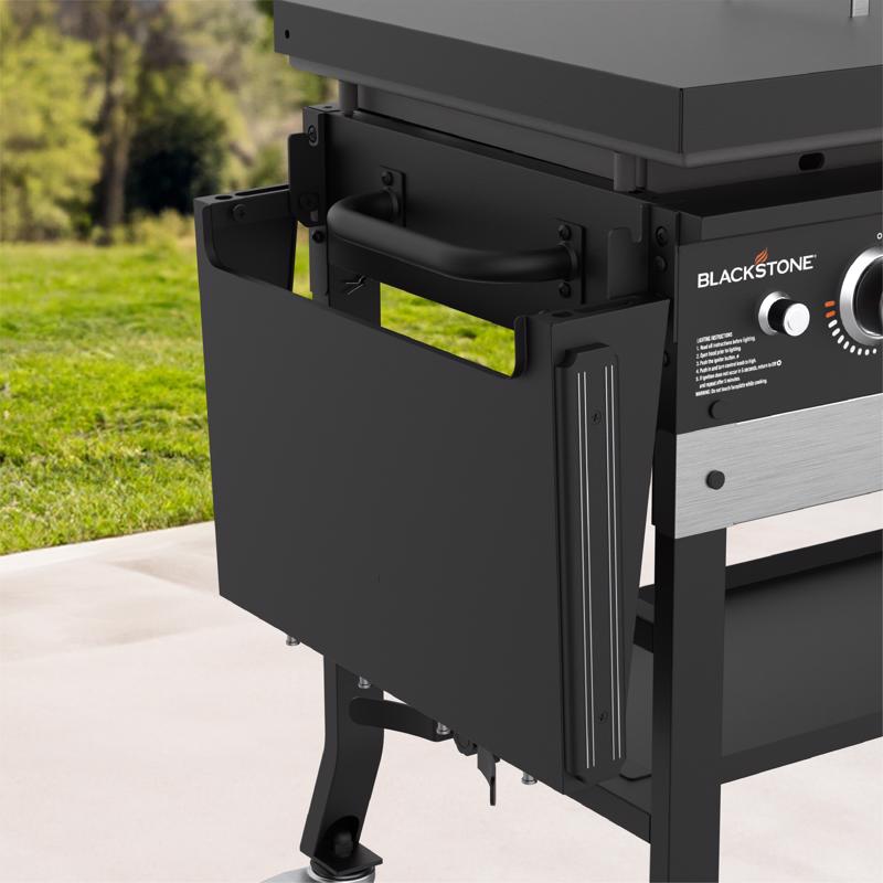 Blackstone 5 Burner Liquid Propane Griddle Cooking Station Black