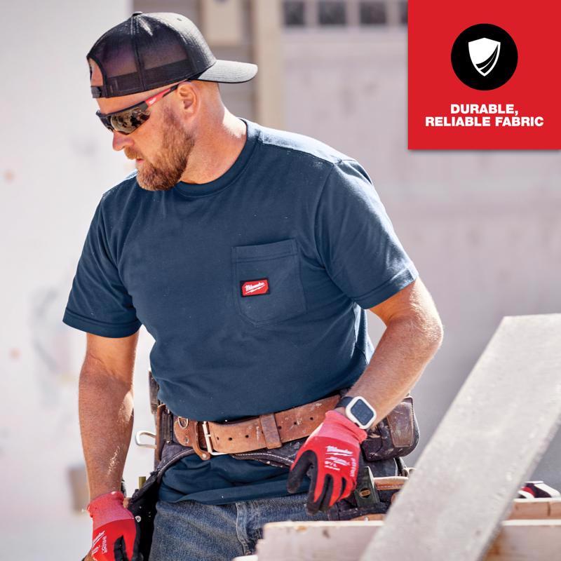 Milwaukee Gridiron M Short Sleeve Men's Round Neck Blue Tee Shirt