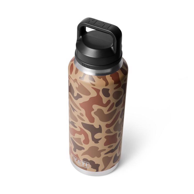 YETI Rambler 36 oz Wetlands Camo BPA Free Bottle with Chug Cap