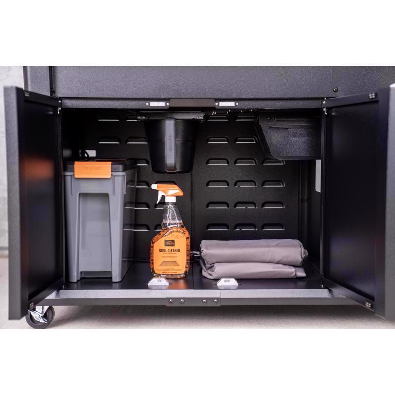 Traeger Woodridge Pro Plus Wood Pellet WiFi Grill and Smoker Black