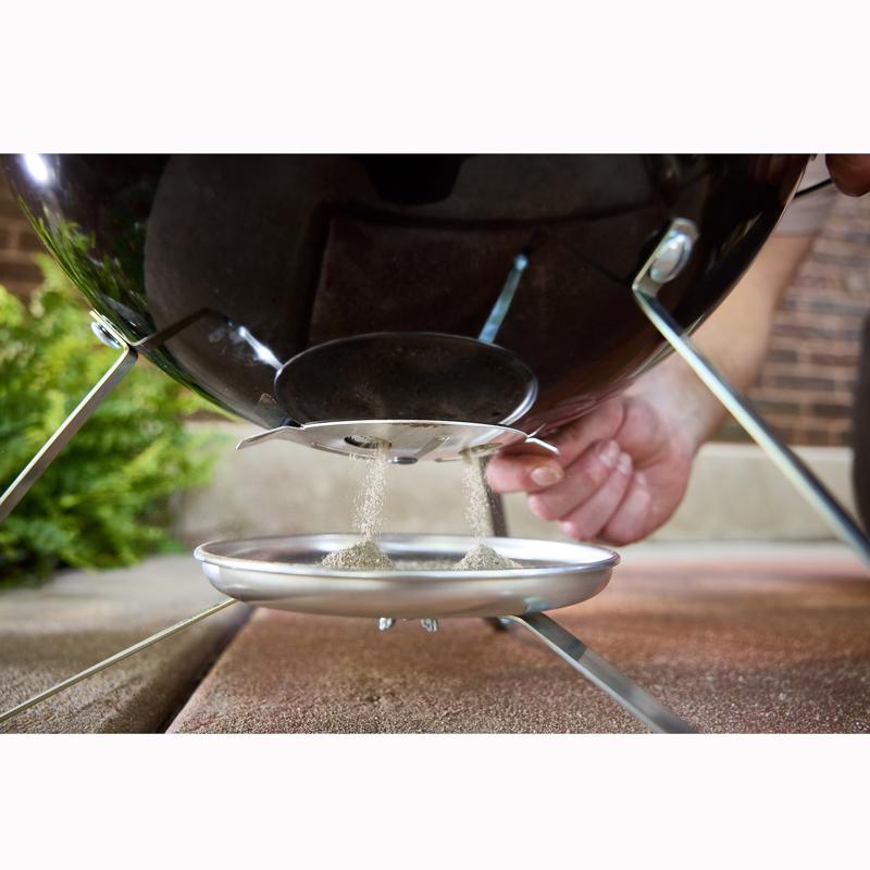 Weber 14 in. Smokey Joe Charcoal Charcoal Grill Black