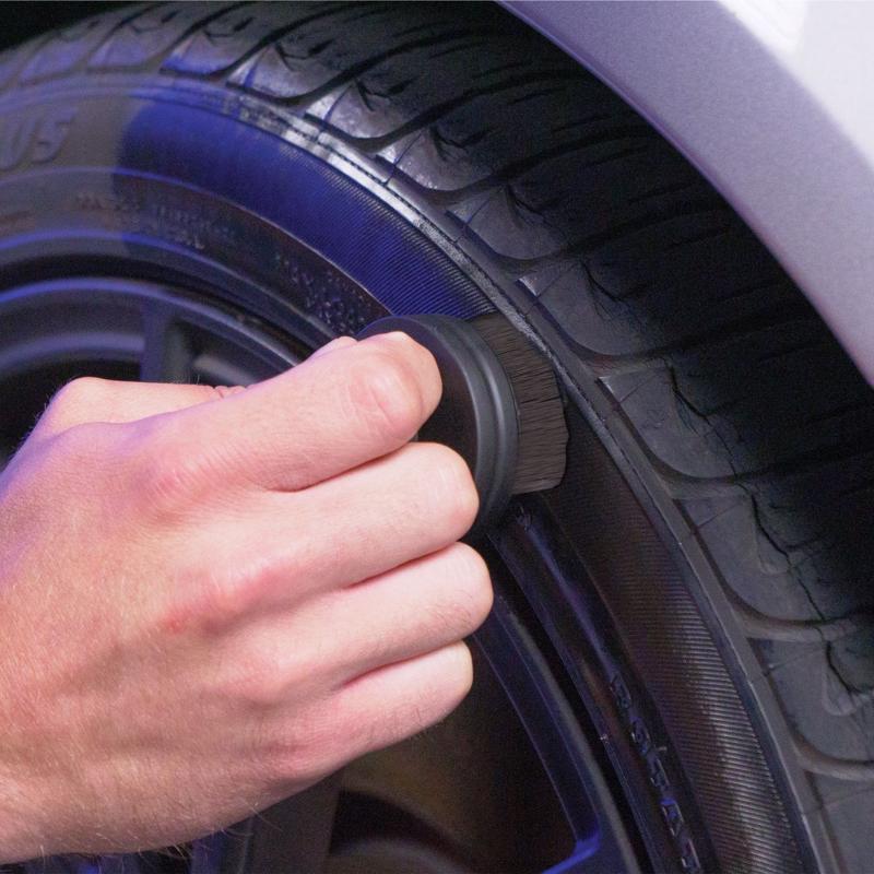 Viking Tire Brush