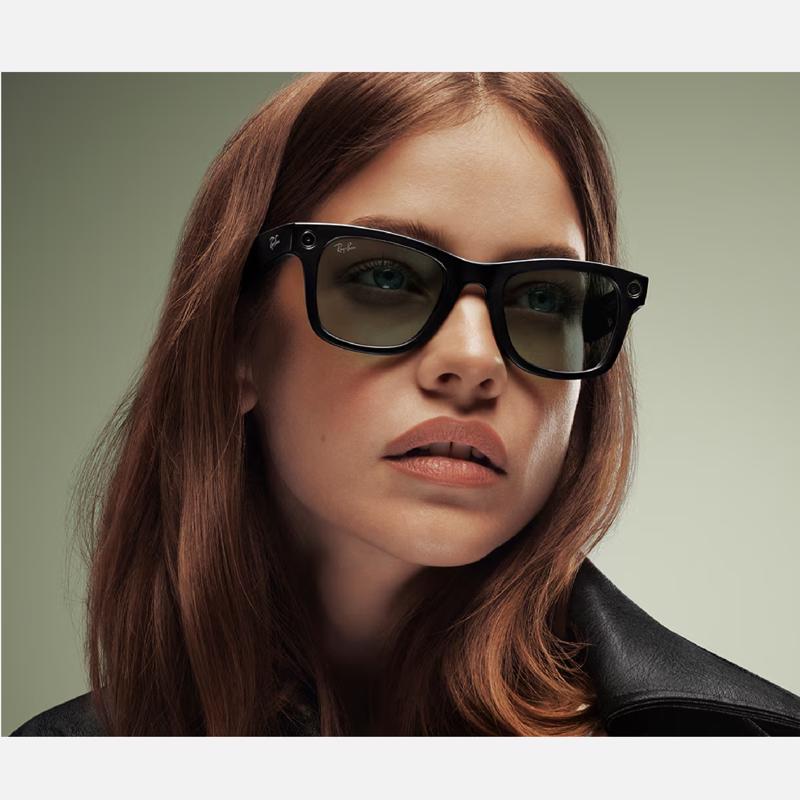 Ray-Ban META WAYFARER - GEN 2 Smart Sunglasses Unisex Shiny Black Frame Graphite Green Transition Le