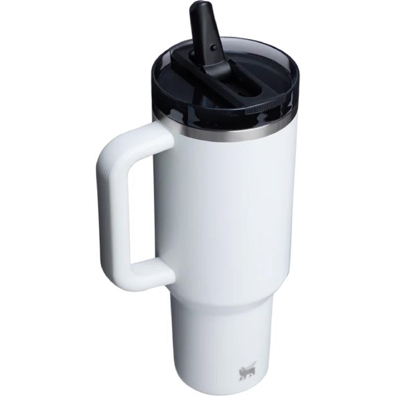 Stanley The Quencher 30 oz Chalk BPA Free Double-wall Vacuum Insulated Straw Tumbler