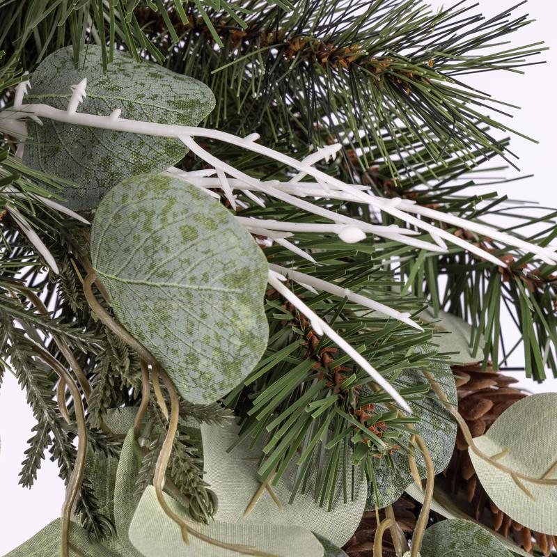 Celebrations Home 24 in. D Wreath