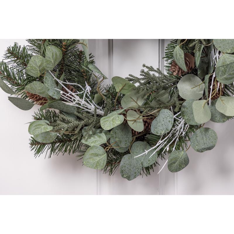 Celebrations Home 24 in. D Wreath