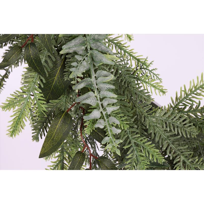 Celebrations 24 in. D X 24 ft. L Thinner Everyday Wreath