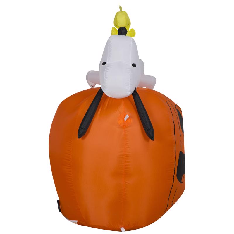 Gemmy 4.5 ft. Prelit Snoopy and Woodstock on Jack-O-Lantern Inflatable