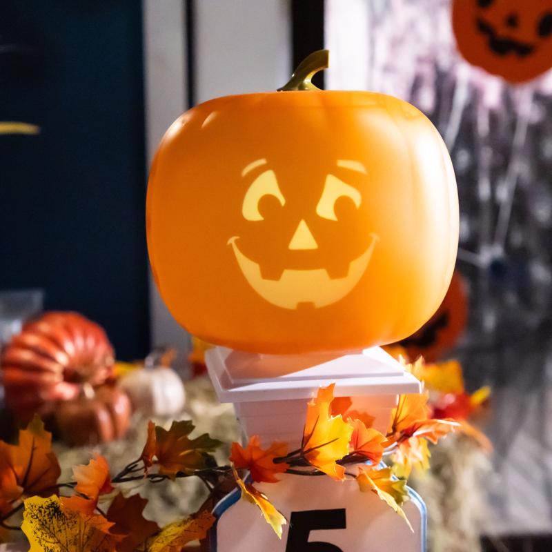 ANIMAT3D Orange 11 in. LED Blink Jabberin Jack Halloween Decor