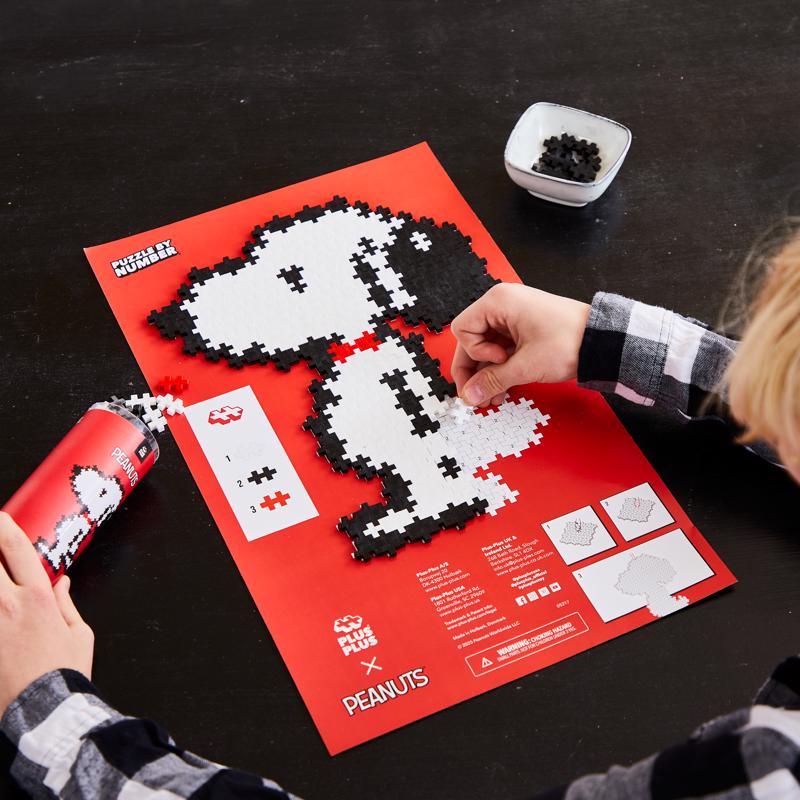 Plus-Plus Puzzle By Number Peanuts Puzzle 20 pc