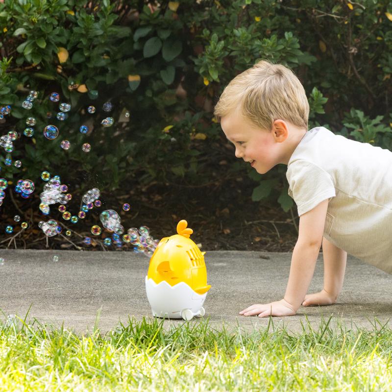 Sunny Days Chicken Bubble Blower Yellow/White